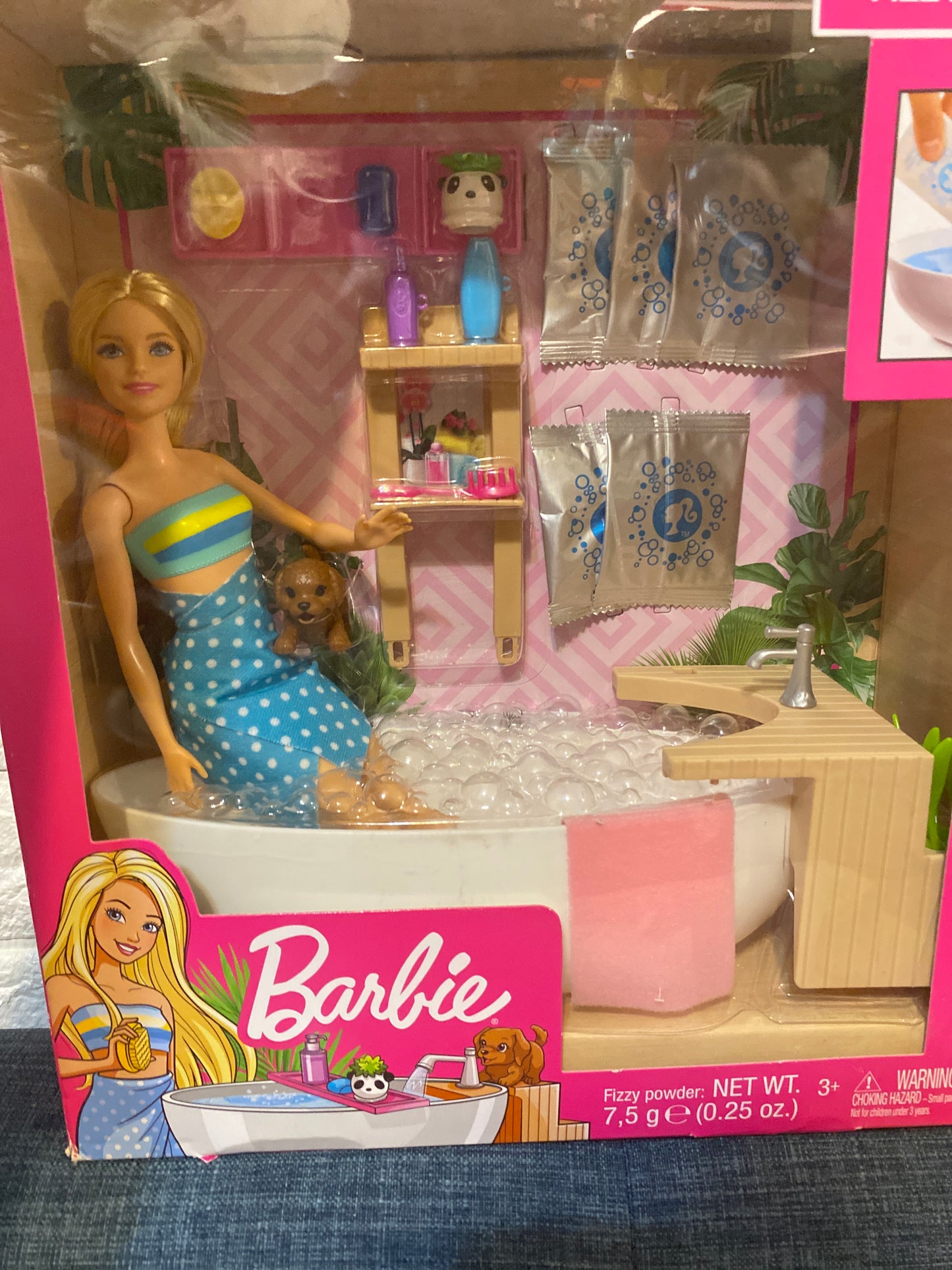 Fashion Doll & Tub Set